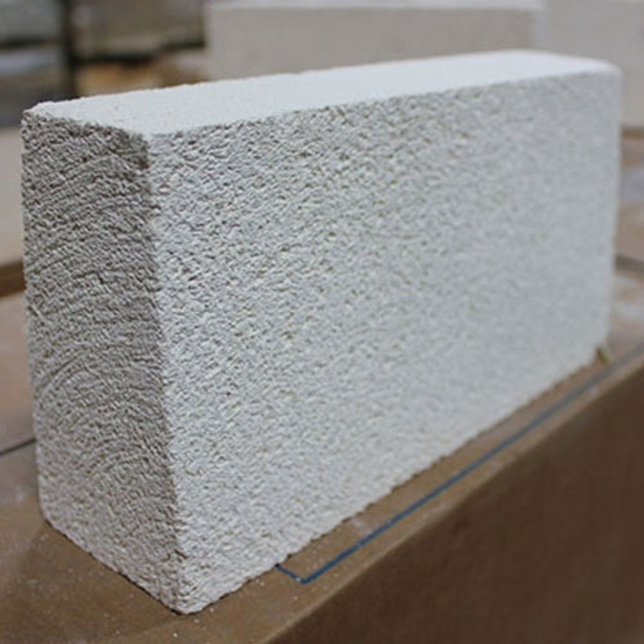 Soft Insulating Firebrick - K26 9 straight (individual) - Brackers Good  Earth Clays